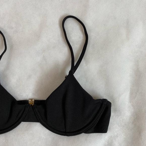 SHEIN underwire bikini top - Picture 2 of 6